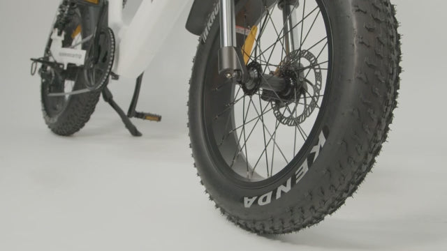 PEZZ 2.0 WHITE VIDEO OF BIKE